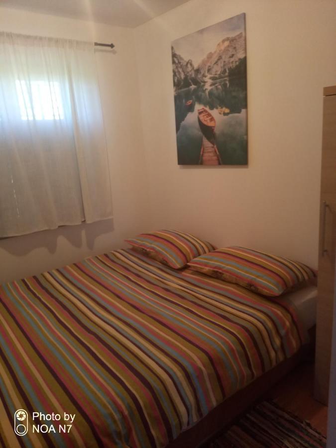 Vacation House Loreta Sveti Rok Dış mekan fotoğraf